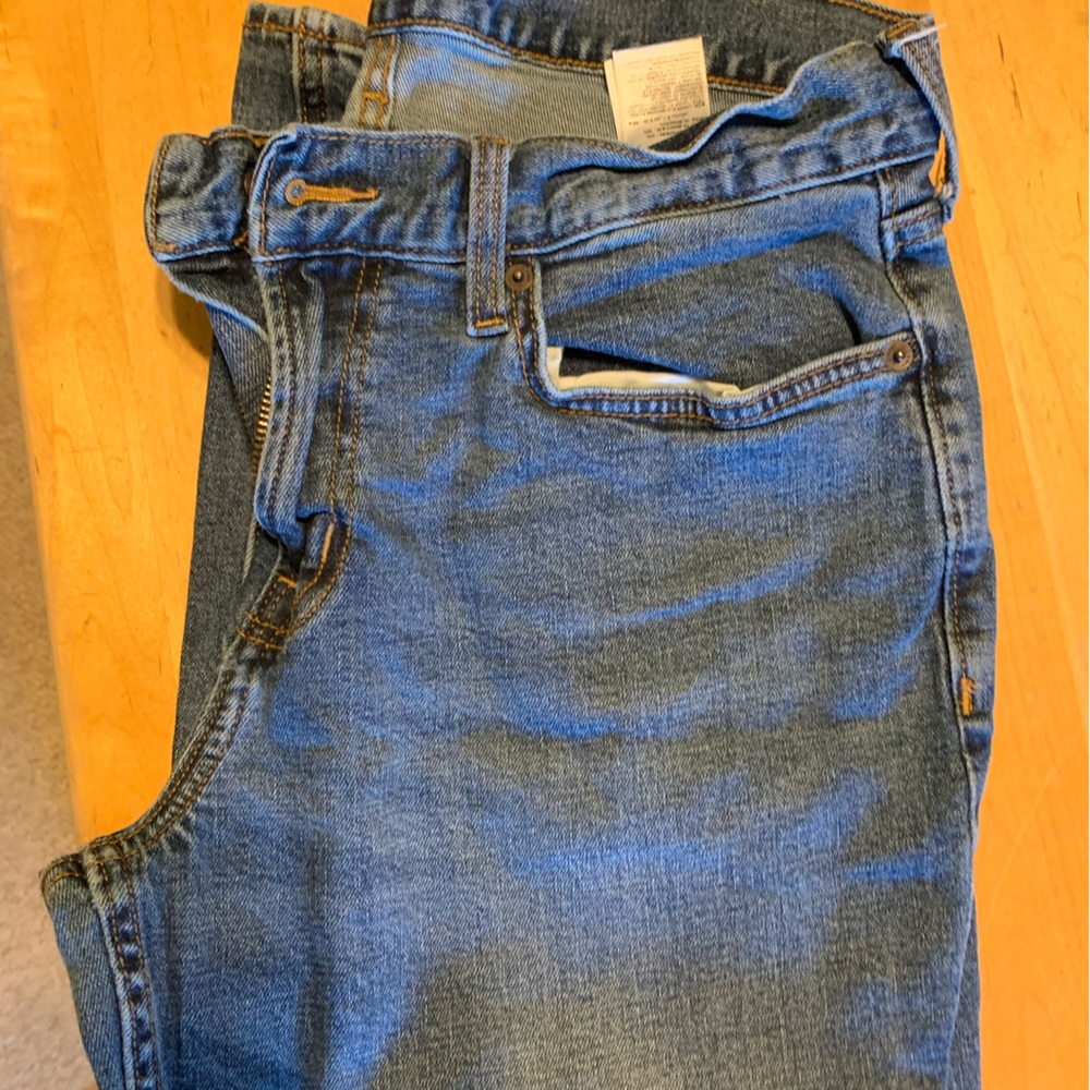Old navy men’s jeans